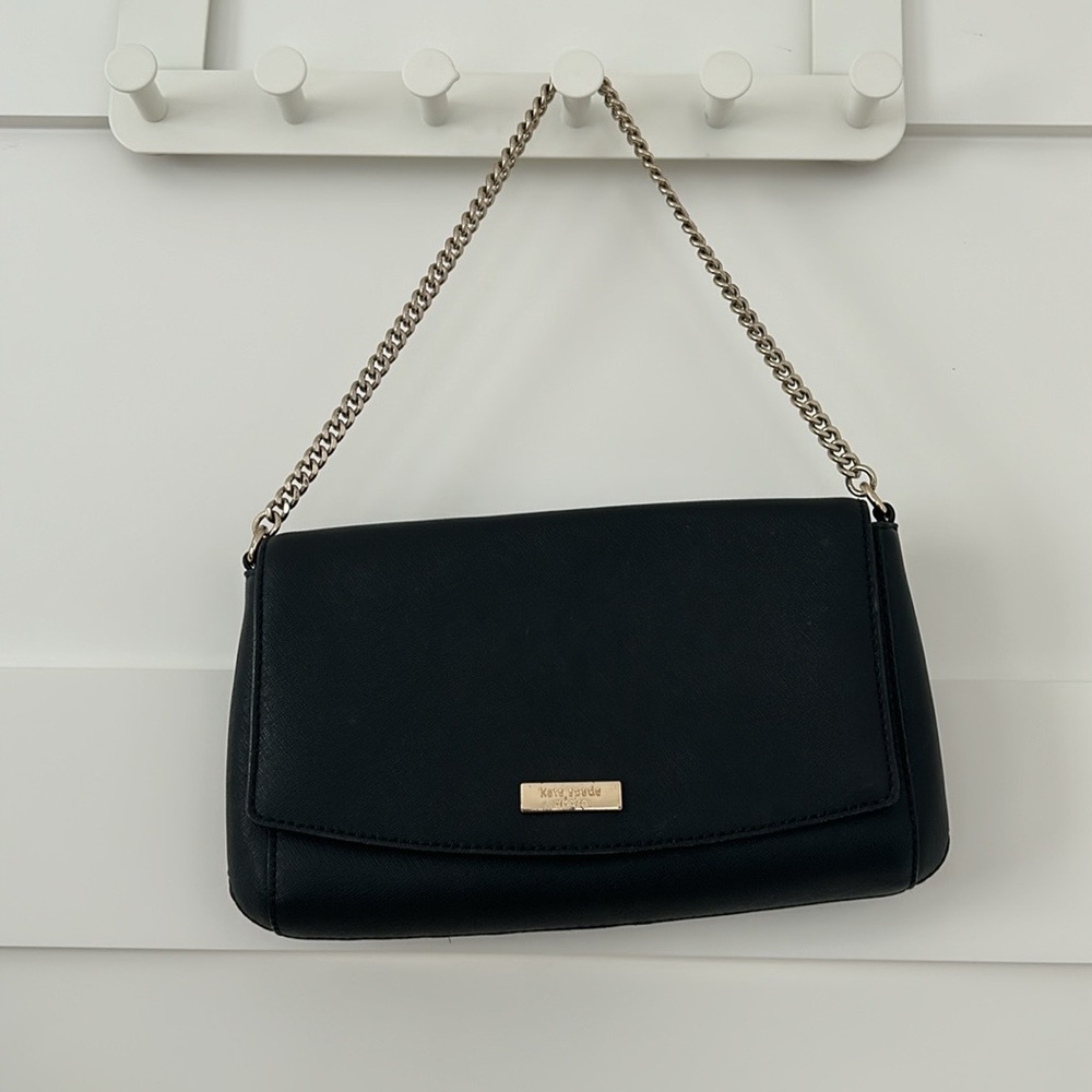 Kate Spade purse with detachable straps
